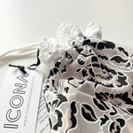 Load image into Gallery viewer, Elegance Pointe Shoe Bag
